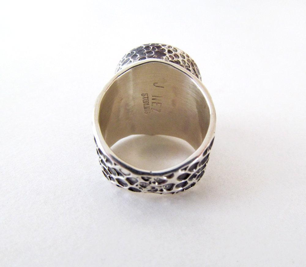 Hammered Thick Sterling Silver Band Ring with Black Onyx Gemstone