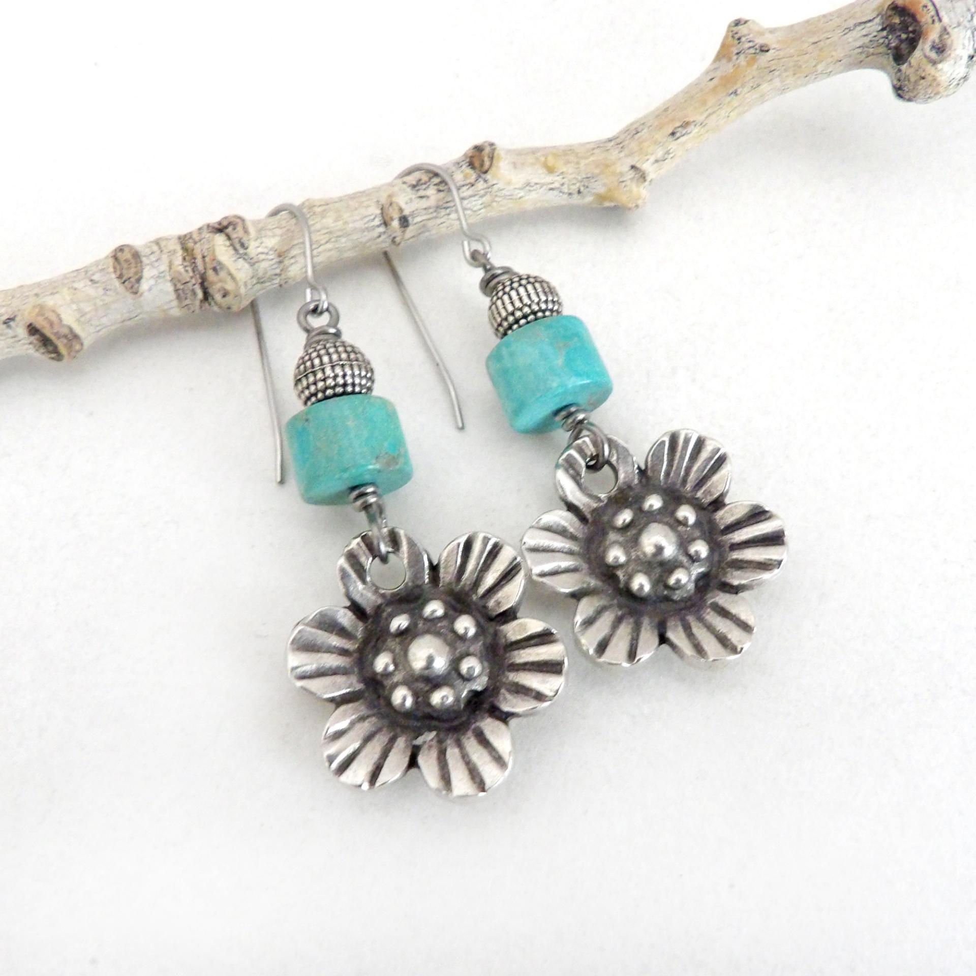 Flower Silver Tone Pewter Earrings with Turquoise Stones -  Nature Lover Jewelry Gifts for Women